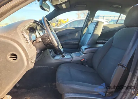 2013 Dodge Charger Sxt z USA, uszkodzony, nr VIN 2C3CDXJG7DH709357